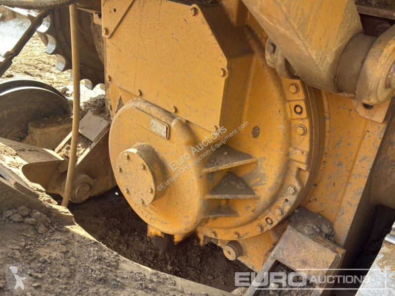 Grader Caterpillar D6T