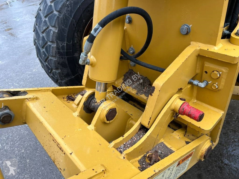 Niveladora Caterpillar
