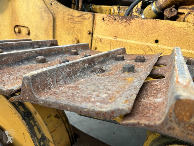Grejder Caterpillar D7G