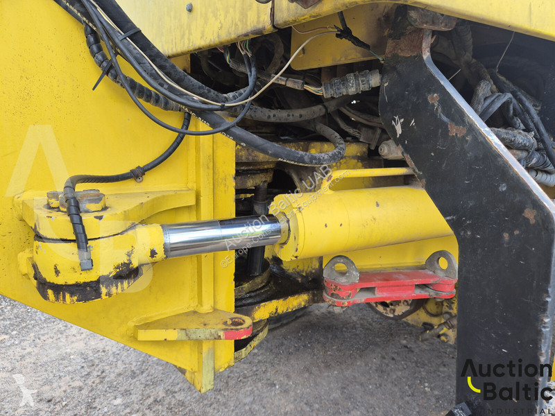 Грейдер XCMG GR215