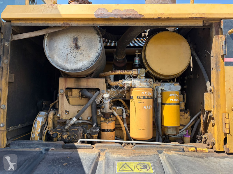 Caterpillar  grader