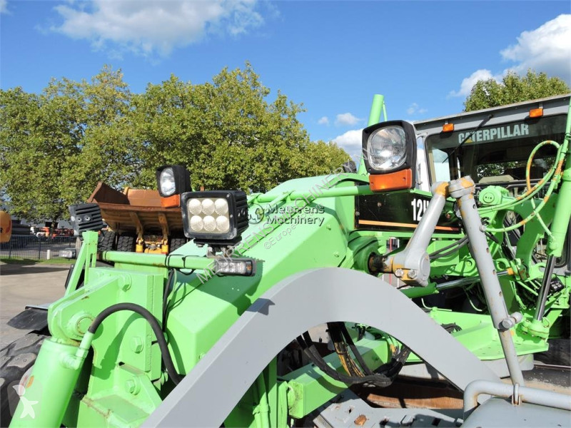 Vägskrapa Caterpillar 12H