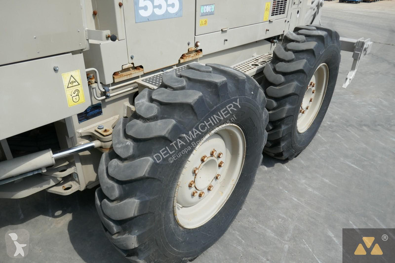 Livellatrice Komatsu GD555-5 Ex-army