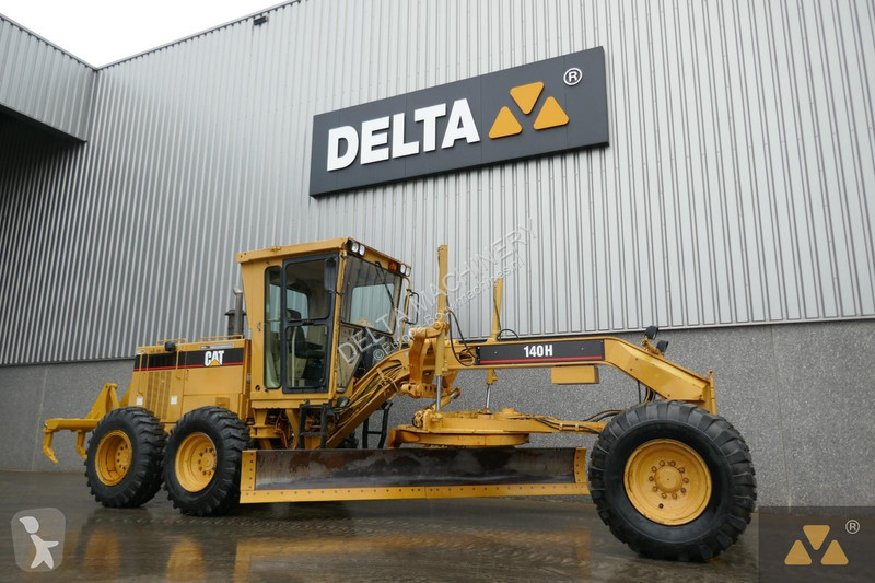 Niveladora Caterpillar Ex-army