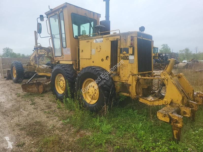Grader Caterpillar