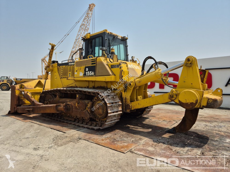 Niveladora Komatsu D155A-6
