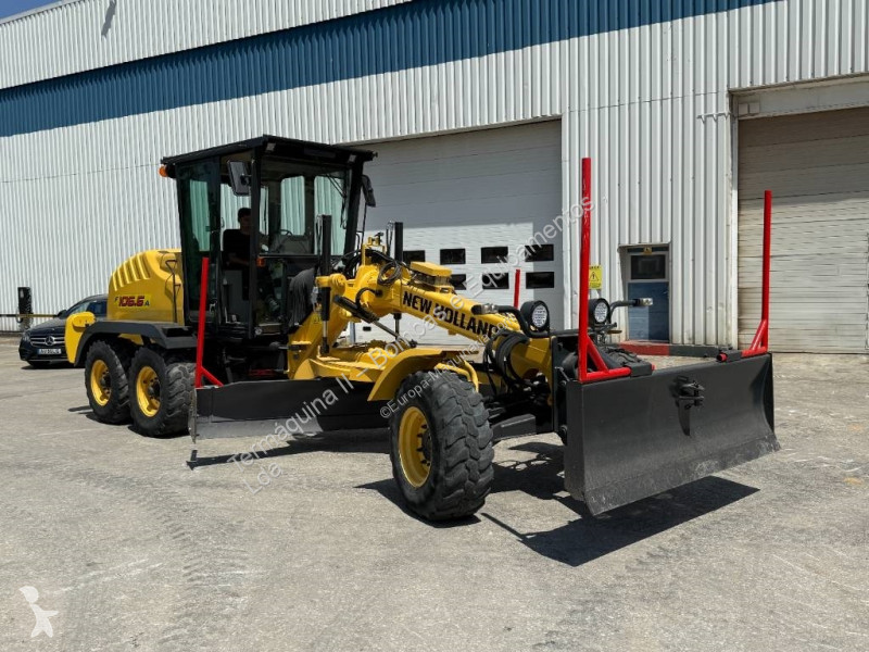 Niveladora New Holland F 106.6 A