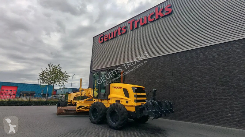 Planeringshøvl New Holland RG 200 B MOTORGRADER...