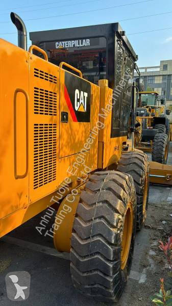 Grejder Caterpillar