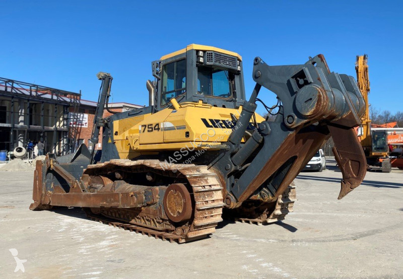 ممهدة طرق Liebherr 754