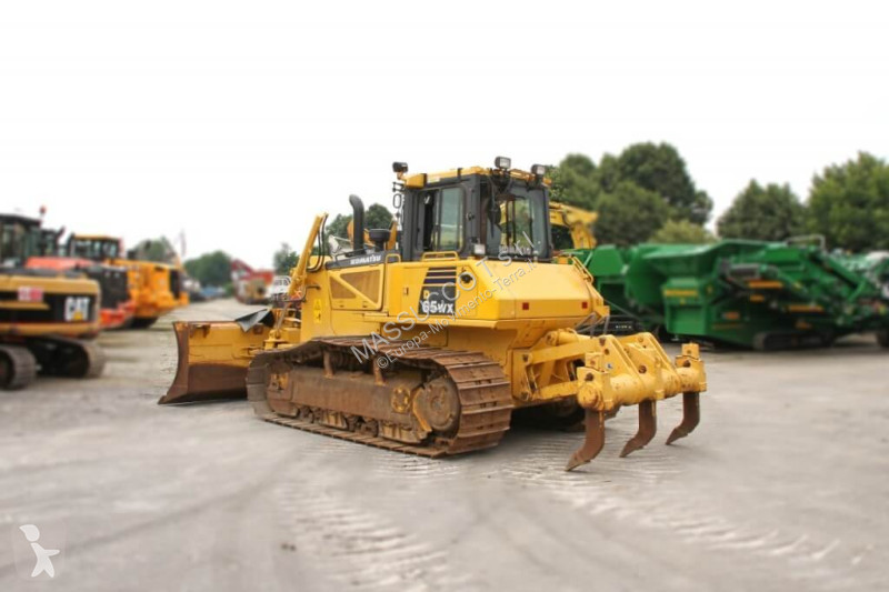 ممهدة طرق Komatsu D65WX-16