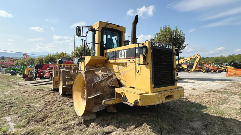 Grejder Caterpillar 826C