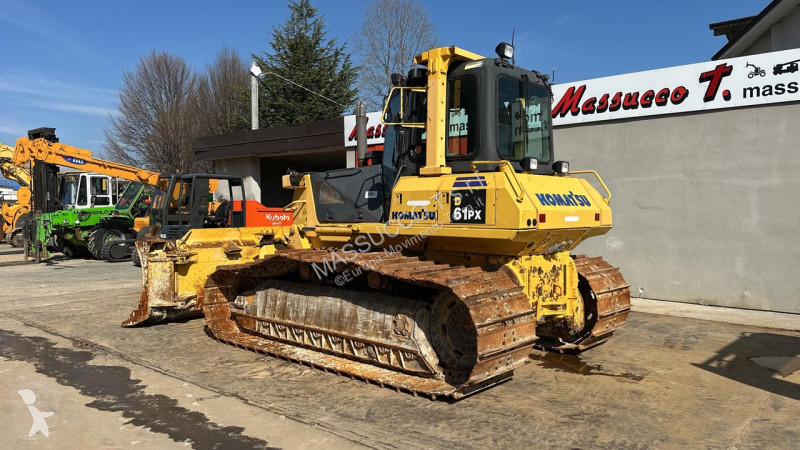 ممهدة طرق Komatsu D61PX