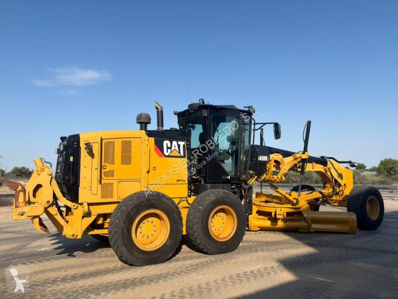 Grejdr Caterpillar 140M3