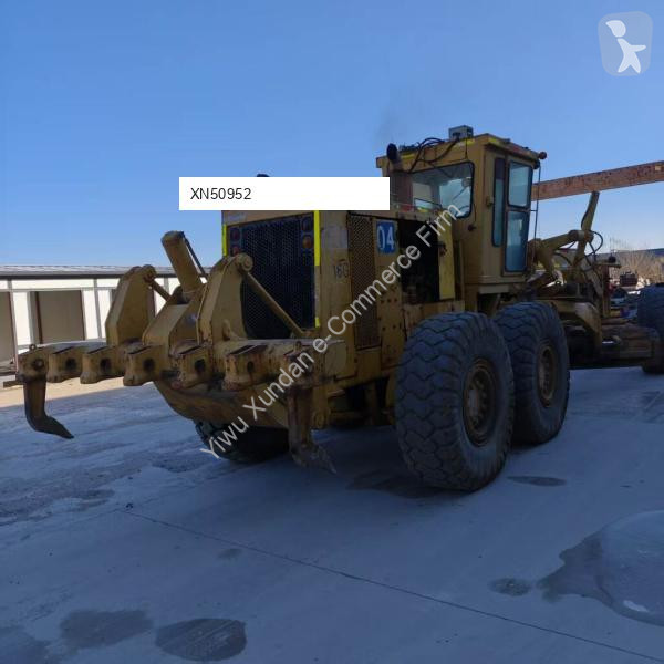 Grejder Caterpillar 16G