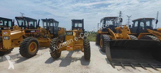 Grejder Caterpillar 140M