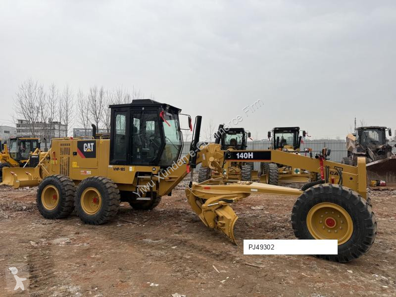 Grejder Caterpillar