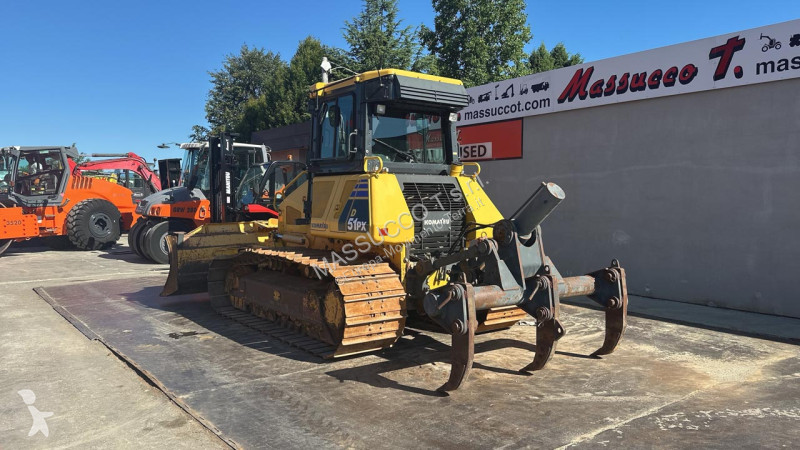 ممهدة طرق Komatsu D51PX-22