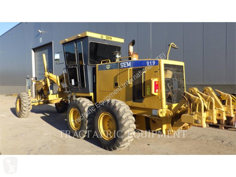 ممهدة طرق SEM MACHINERY SEM919