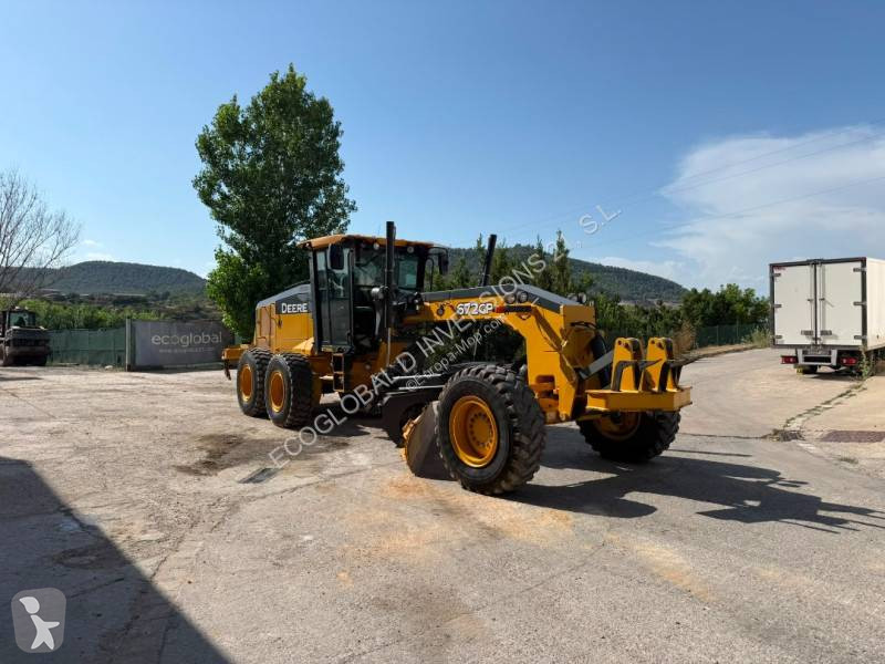 ممهدة طرق John Deere 672GP AWD
