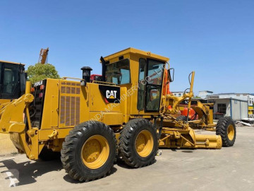 Niveladora Caterpillar