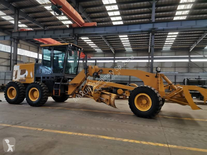 Niveladora Caterpillar MAXUS Cummins 175 HP