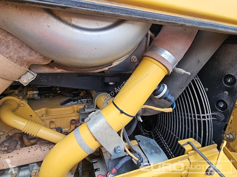 Grejdr Caterpillar D6N