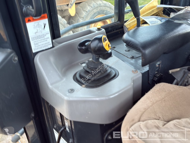 Grader Komatsu -24