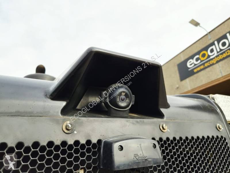 Grejder Caterpillar 140 AWD