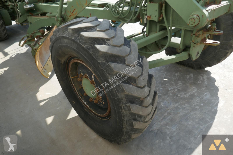ممهدة طرق Caterpillar Ex-army