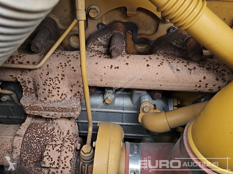 Grejdr Caterpillar D6N
