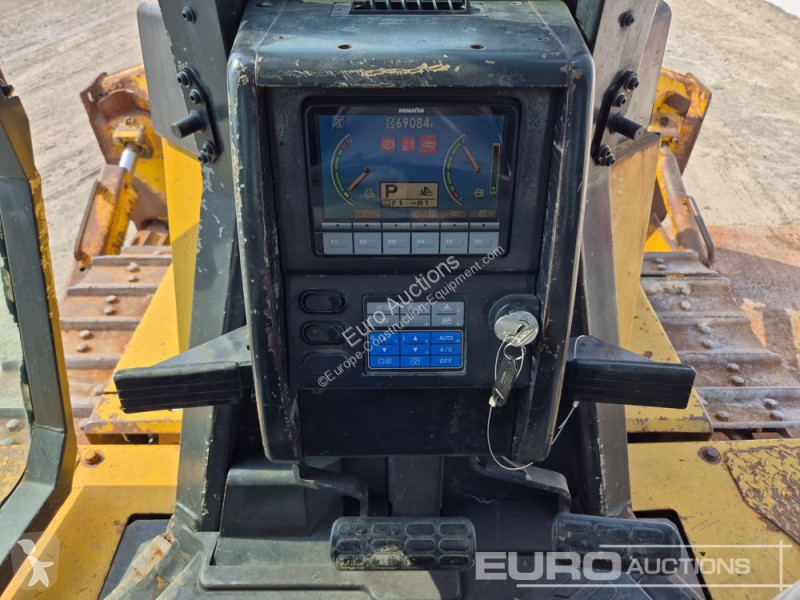 ممهدة طرق Komatsu D155A-6