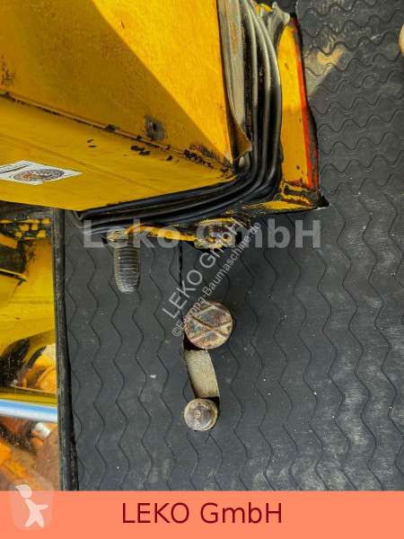 ممهدة طرق O&K A 6x6