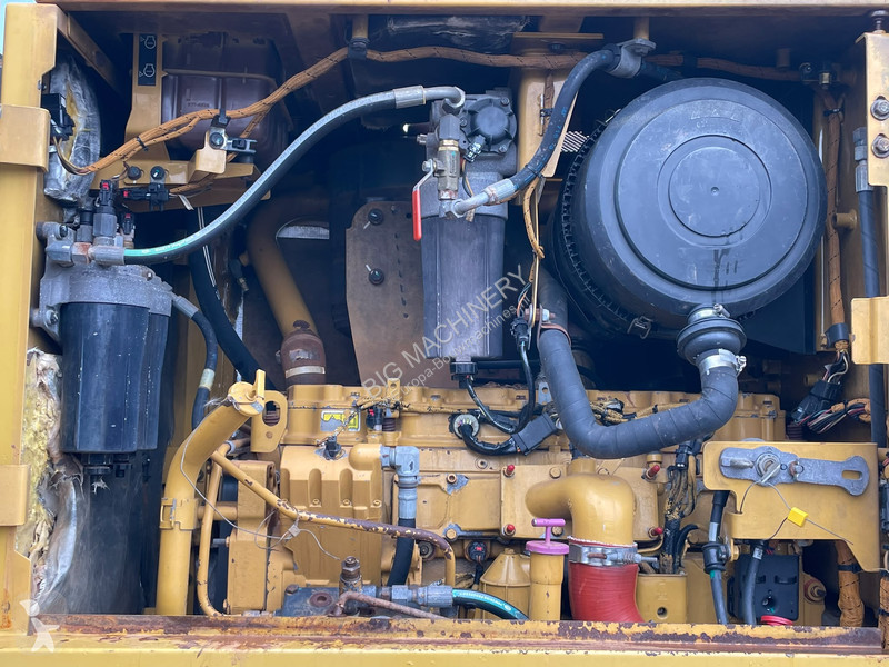 Niveladora Caterpillar 140K