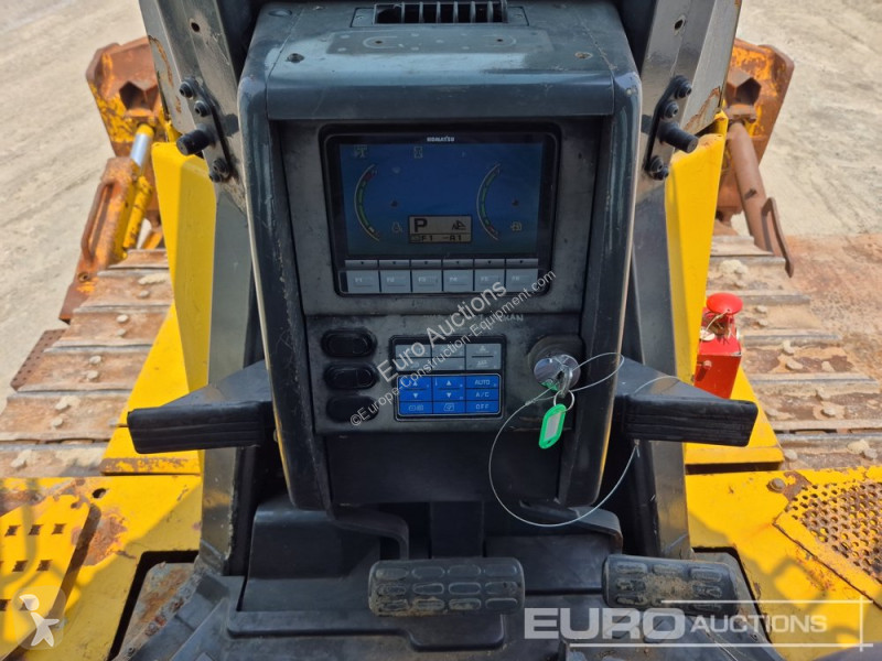 ممهدة طرق Komatsu D155A-6