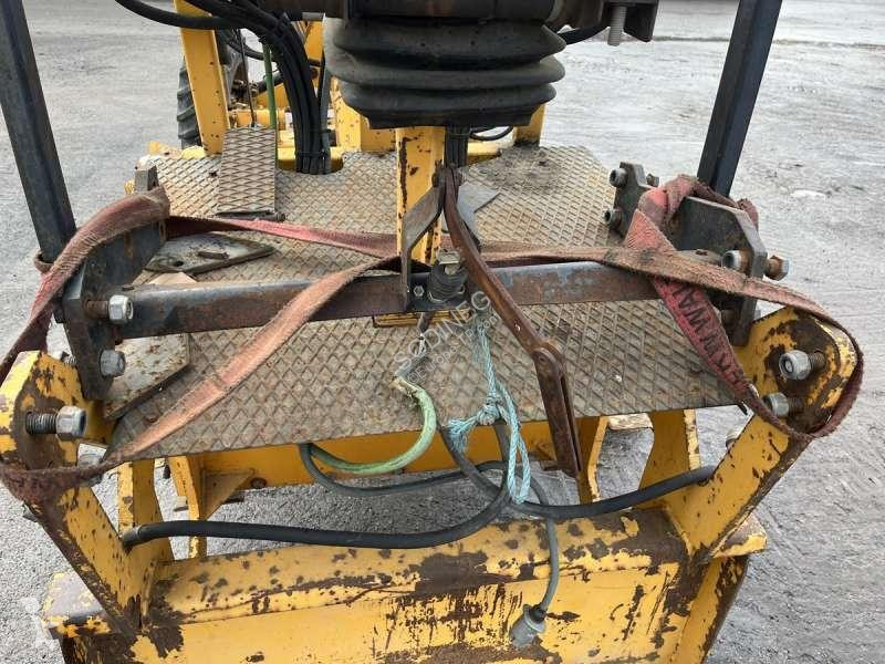 Grader   OP NV2500