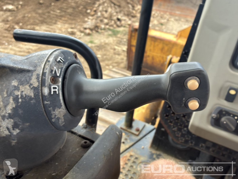 Grader Caterpillar D6N