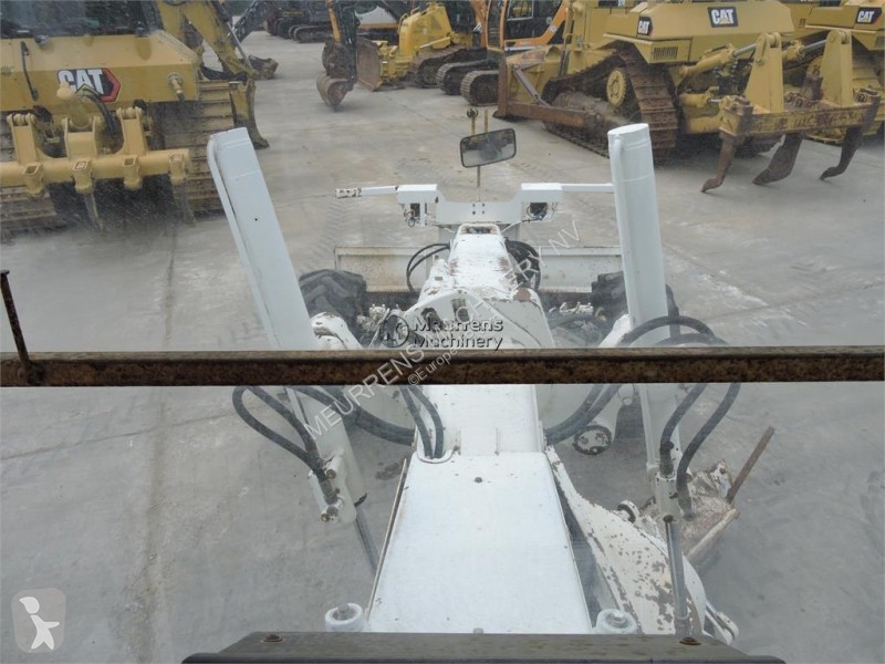 Grejder  F106A