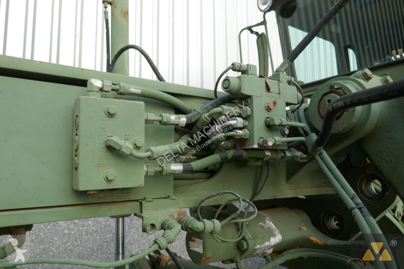 Niveladora Caterpillar Ex-army