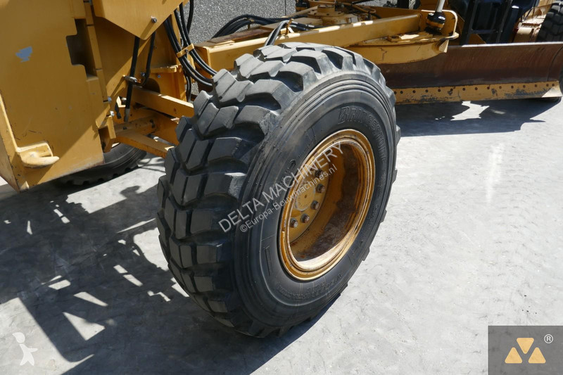 Грейдер Caterpillar 160M