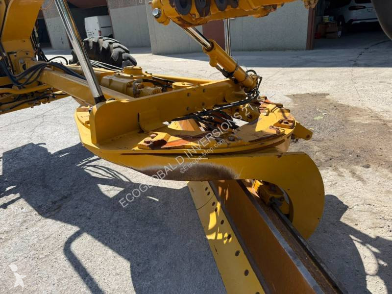 ممهدة طرق Caterpillar 12M3 AWD