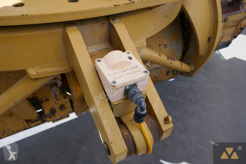 Grader Caterpillar