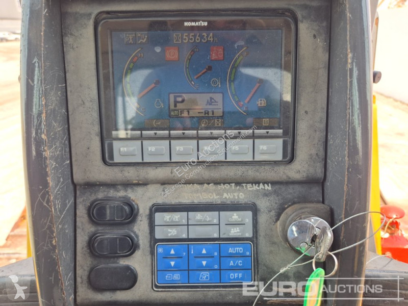ممهدة طرق Komatsu D155A-6