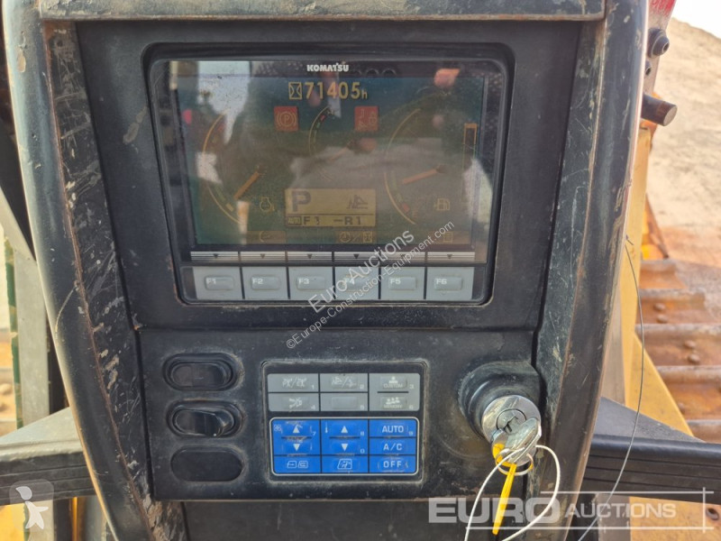 ممهدة طرق Komatsu D155A-6