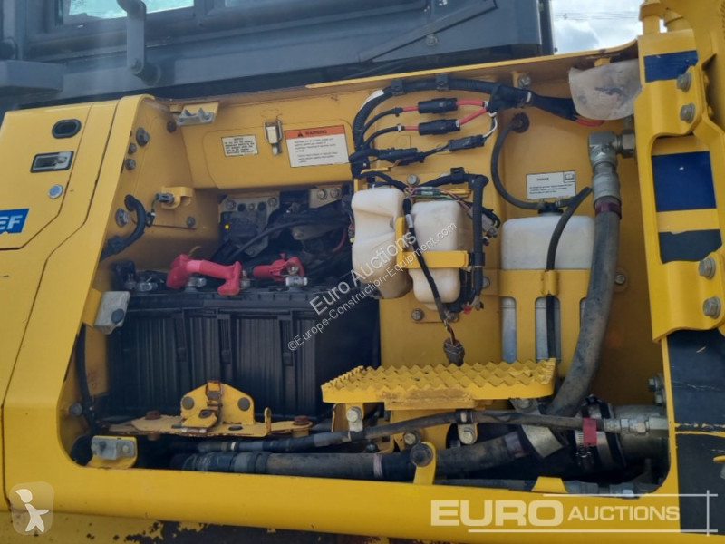 Grader Komatsu -24