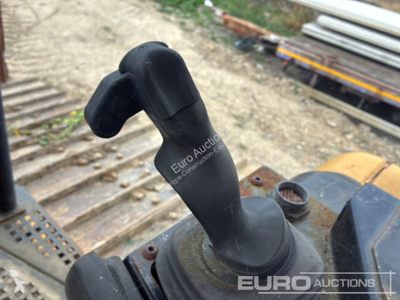 Grader Caterpillar D6N