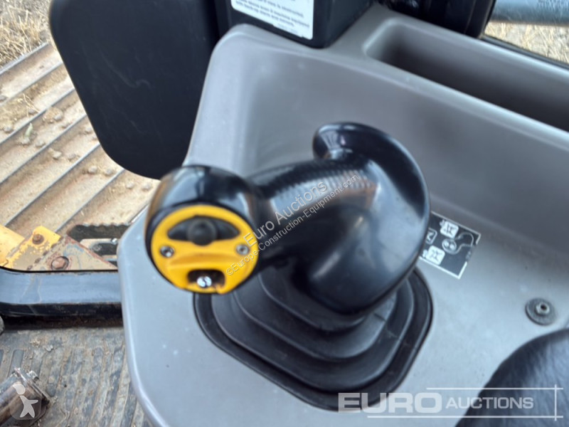 Grader Komatsu -24