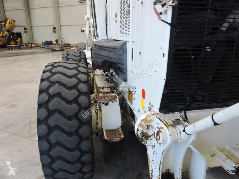 Grejder Caterpillar 12H
