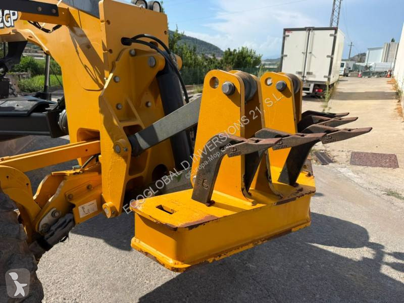 ممهدة طرق John Deere 672GP AWD