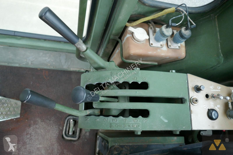 ممهدة طرق Caterpillar Ex-army